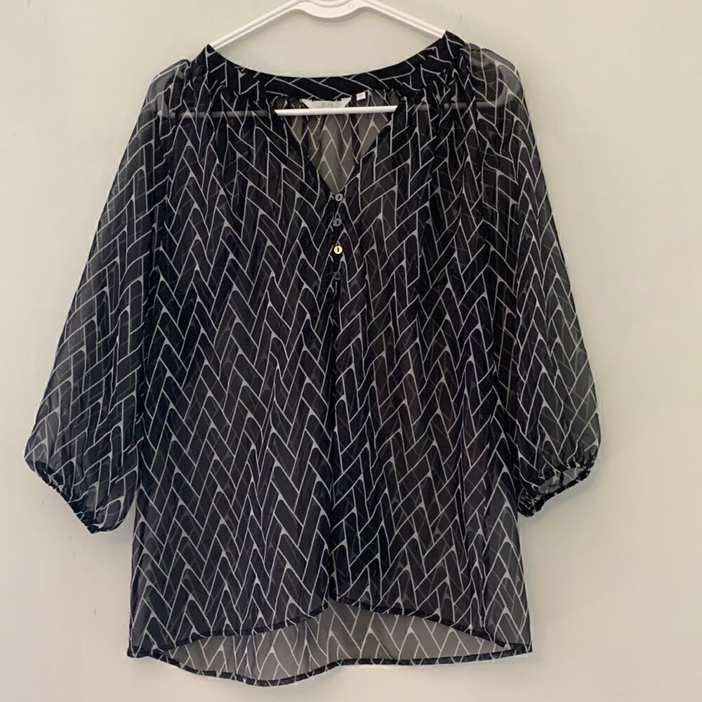 ZOA black and white sheer blouse Front buttons Size XS Length 26” Bust 19”